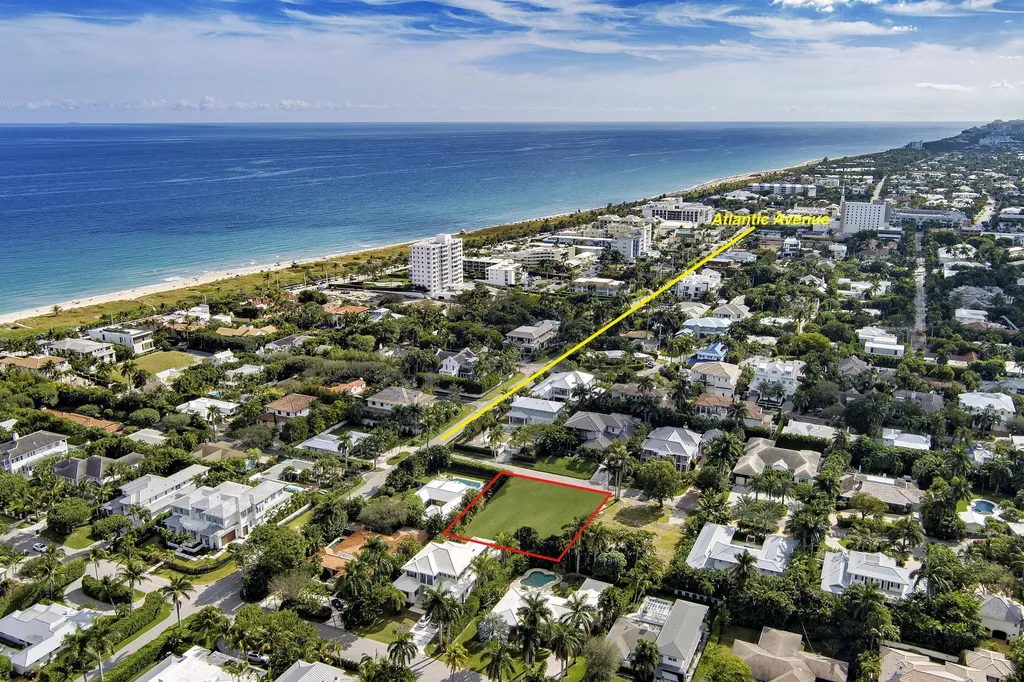 1125 Waterway Lane Delray Beach FL 33483