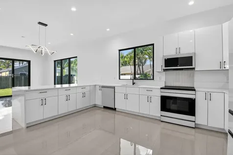 3920 Espan Court Palm Springs FL 33461