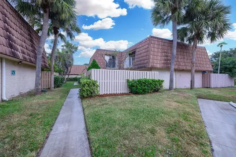 596 Green Springs Place West Palm Beach FL 33409