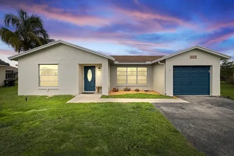 4473 Pine Garden Lane Lake Worth FL 33467