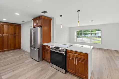 4473 Pine Garden Lane Lake Worth FL 33467