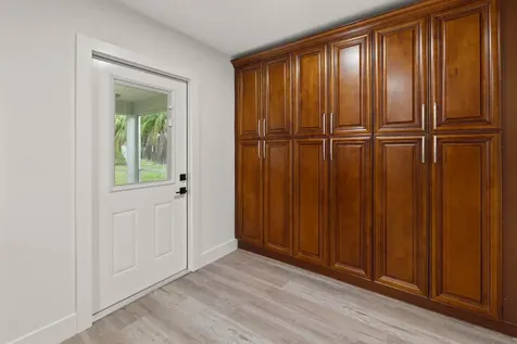 4473 Pine Garden Lane Lake Worth FL 33467