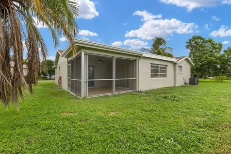 4473 Pine Garden Lane Lake Worth FL 33467