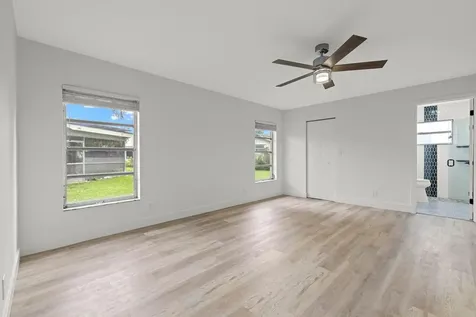 4473 Pine Garden Lane Lake Worth FL 33467