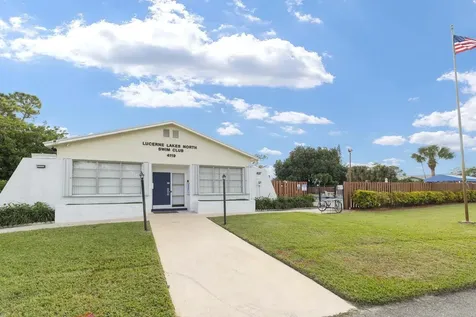 4473 Pine Garden Lane Lake Worth FL 33467
