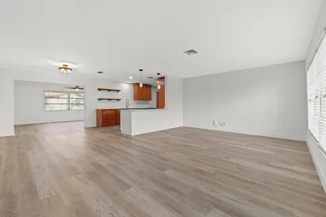 4473 Pine Garden Lane Lake Worth FL 33467