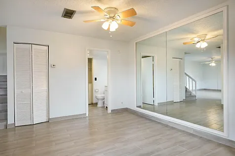253 Woodland Road Palm Springs FL 33461