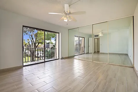 253 Woodland Road Palm Springs FL 33461