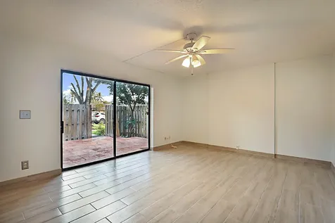 253 Woodland Road Palm Springs FL 33461