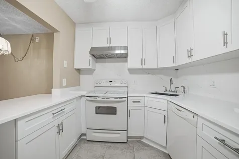 128 Lake Pine Circle Greenacres FL 33463