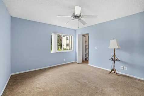 128 Lake Pine Circle Greenacres FL 33463
