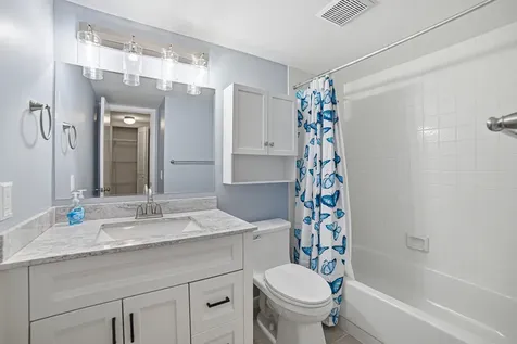 128 Lake Pine Circle Greenacres FL 33463