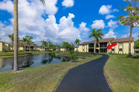 128 Lake Pine Circle Greenacres FL 33463