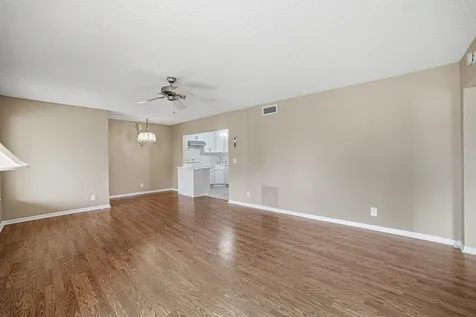 128 Lake Pine Circle Greenacres FL 33463