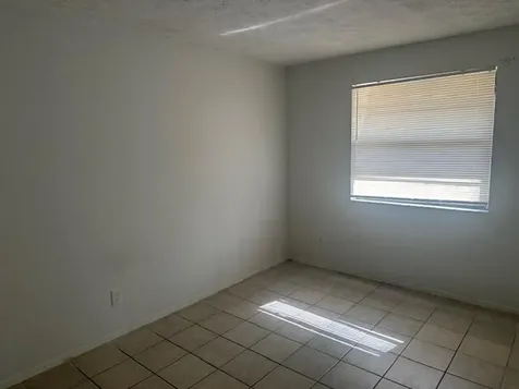 922 S Lake Drive Fort Pierce FL 34982