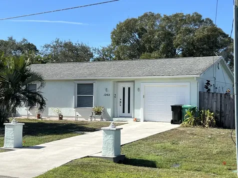 1202 Sw Heather Street Port Saint Lucie FL 34983