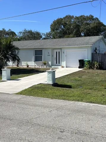 1202 Sw Heather Street Port Saint Lucie FL 34983