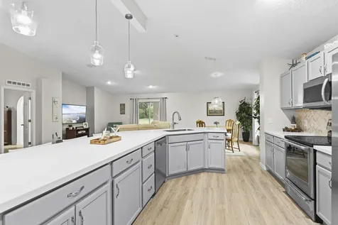2551 12th Square Vero Beach FL 32968
