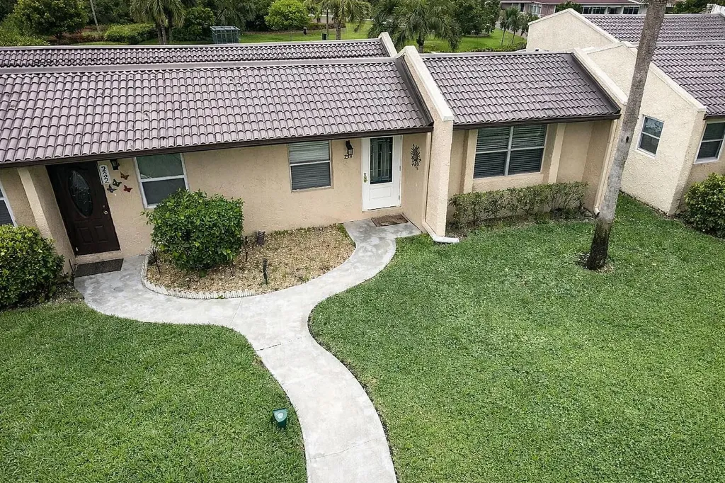 234 Lake Meryl Drive West Palm Beach FL 33411