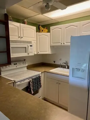 1027 Berkshire B Deerfield Beach FL 33442