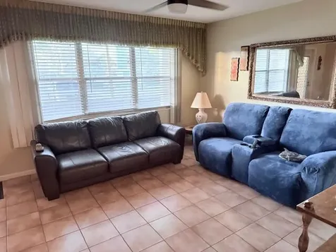 1027 Berkshire B Deerfield Beach FL 33442