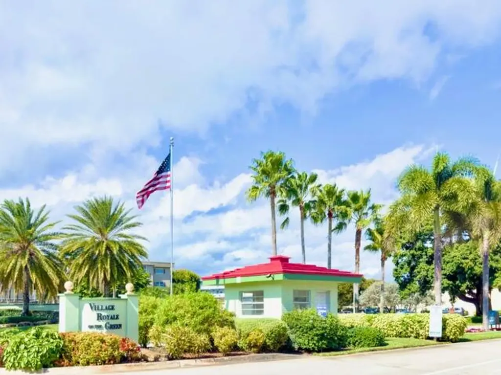 2615 Ne 1st Court Boynton Beach FL 33435