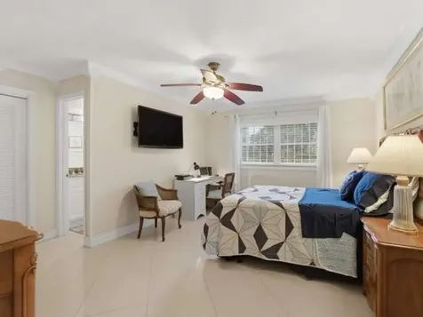 2615 Ne 1st Court Boynton Beach FL 33435