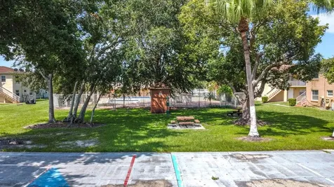 Xx 694 Michigan Court St. Cloud FL 34769