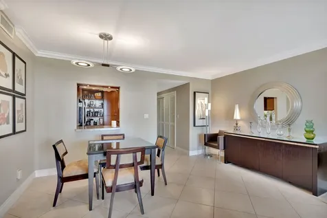 2840 S Ocean Boulevard Palm Beach FL 33480