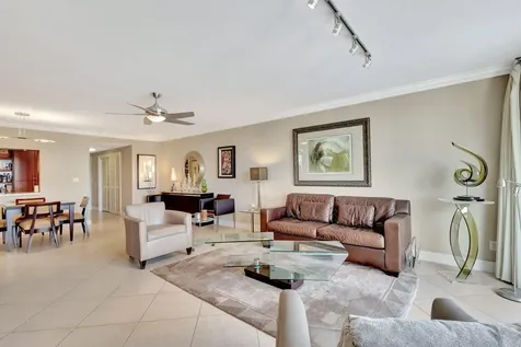 2840 S Ocean Boulevard Palm Beach FL 33480
