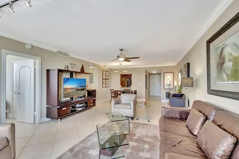 2840 S Ocean Boulevard Palm Beach FL 33480