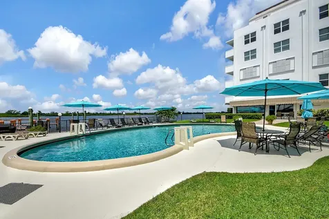 2840 S Ocean Boulevard Palm Beach FL 33480