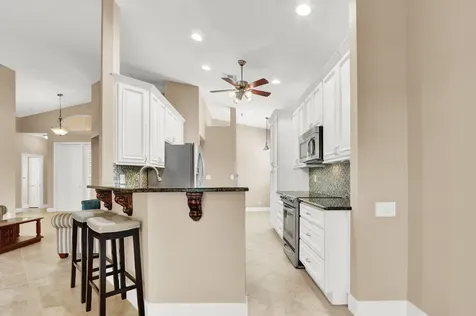 135 Nw Lawton Road Port Saint Lucie FL 34986
