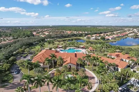 135 Nw Lawton Road Port Saint Lucie FL 34986
