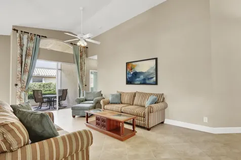 135 Nw Lawton Road Port Saint Lucie FL 34986