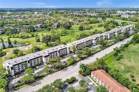 6080 Nw 44th Street Lauderhill FL 33319