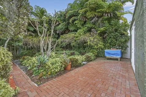 616 Upland Road West Palm Beach FL 33401
