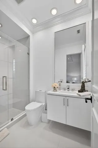 213 Via Palacio Palm Beach Gardens FL 33418