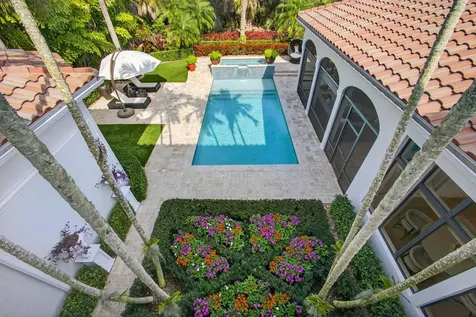213 Via Palacio Palm Beach Gardens FL 33418