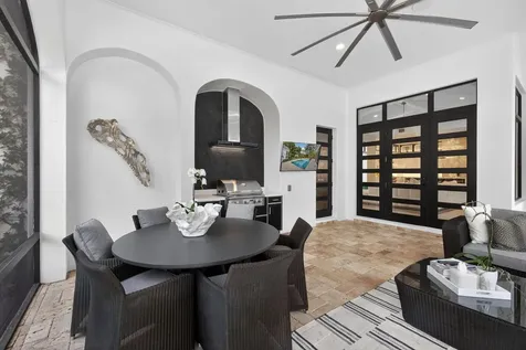 213 Via Palacio Palm Beach Gardens FL 33418