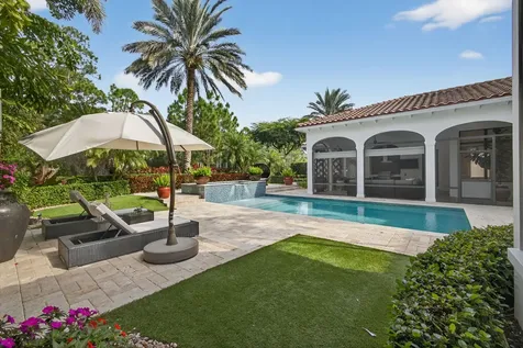 213 Via Palacio Palm Beach Gardens FL 33418