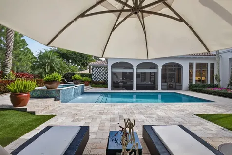 213 Via Palacio Palm Beach Gardens FL 33418
