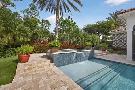 213 Via Palacio Palm Beach Gardens FL 33418