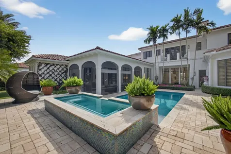 213 Via Palacio Palm Beach Gardens FL 33418