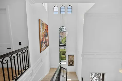 213 Via Palacio Palm Beach Gardens FL 33418