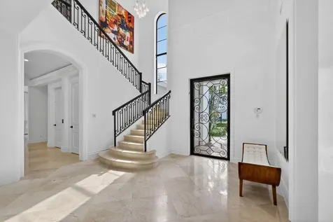 213 Via Palacio Palm Beach Gardens FL 33418