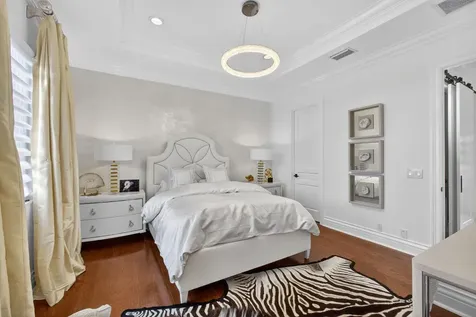 213 Via Palacio Palm Beach Gardens FL 33418