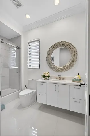 213 Via Palacio Palm Beach Gardens FL 33418
