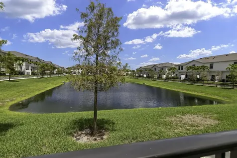 353 Nw 8th Court Pompano Beach FL 33060