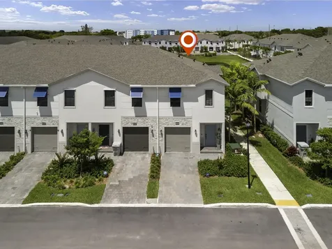 353 Nw 8th Court Pompano Beach FL 33060